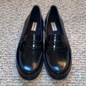 Women’s Hunter Black Patent Leather Loafer